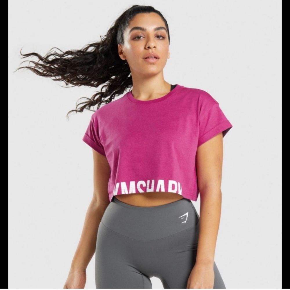 NWOT Gymshark Pink Boxy Crop T-Shirt Size Small